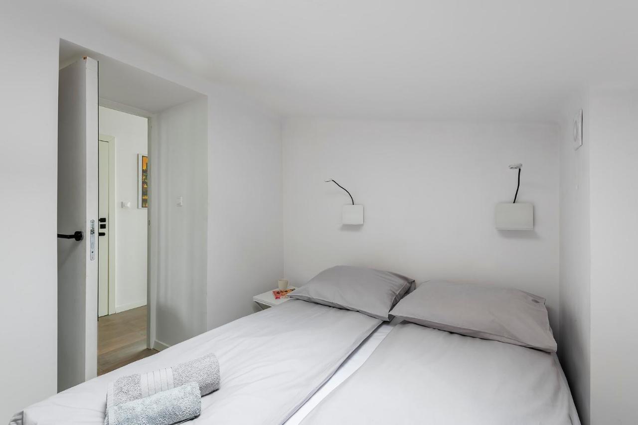 Sasiad Syrenki - Old Town Apartment Varşova Dış mekan fotoğraf